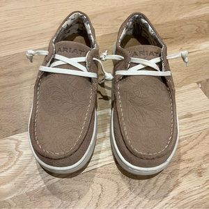 Ariat Ladies Hilo Tan Floral Embossed Casual Shoe